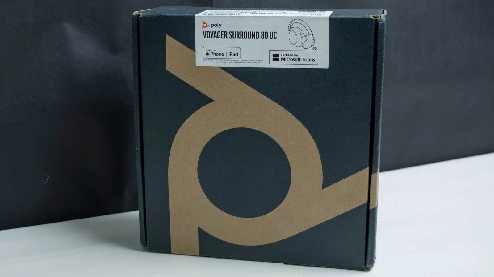 مراجعة سماعة Voyager Surround 80 UC Wireless