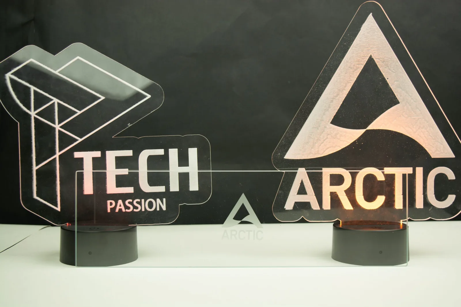مراجعة صندوق الحاسب Arctic Xtender VG