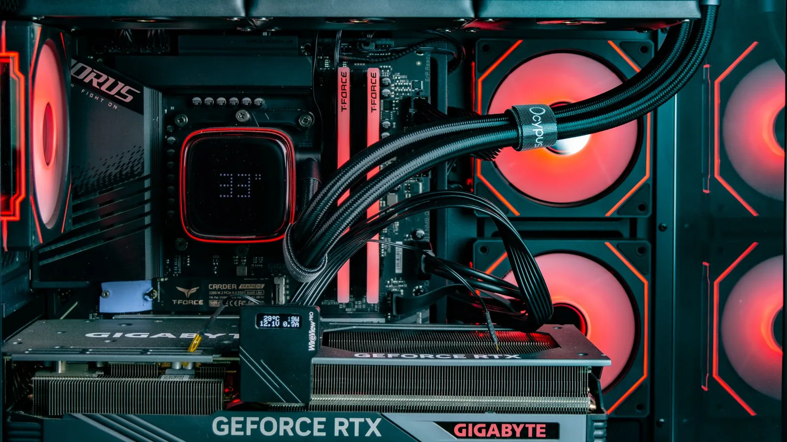 مراجعة ذاكرة T-Force DELTA DDR5 RGB 6000MHz