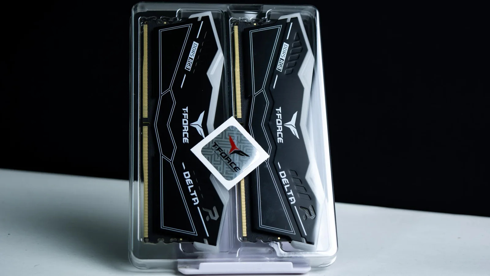مراجعة ذاكرة T-Force DELTA DDR5 RGB 6000MHz