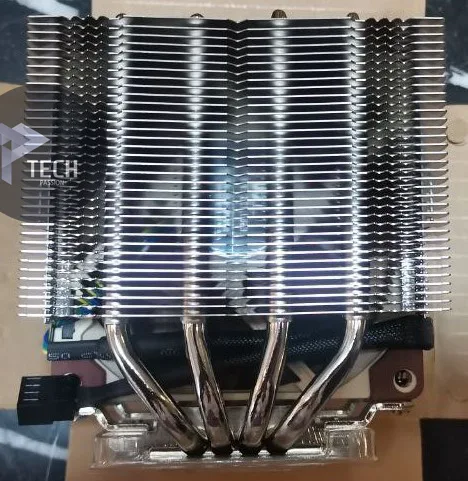 شكل مبرد Noctua NH-D9L من الأمام