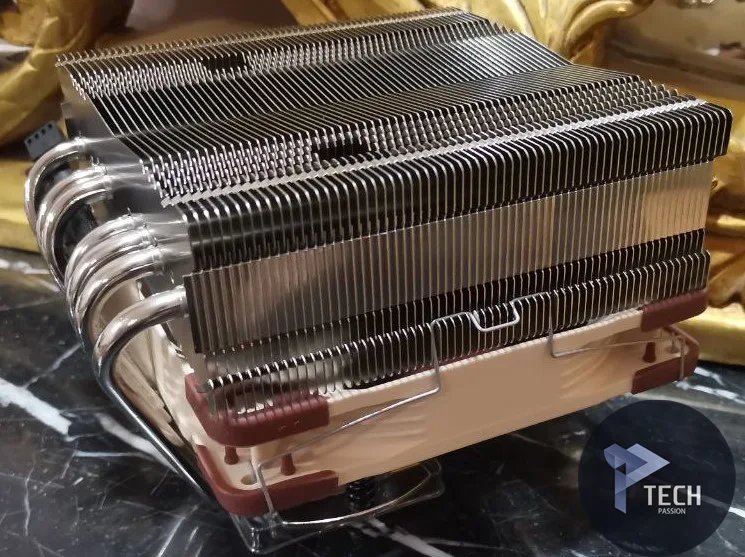 شكل مبرد Noctua NH-C14S